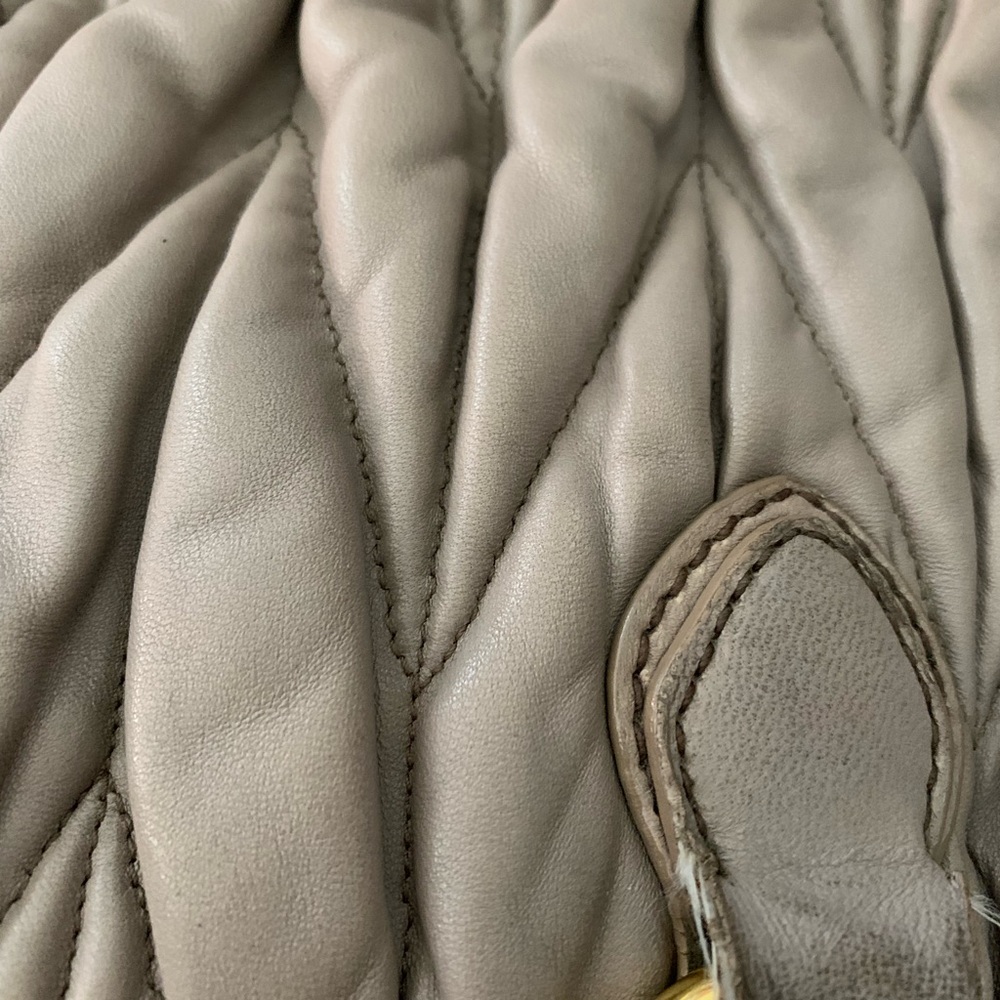 miu miu tote purse - Picture 10 of 16
